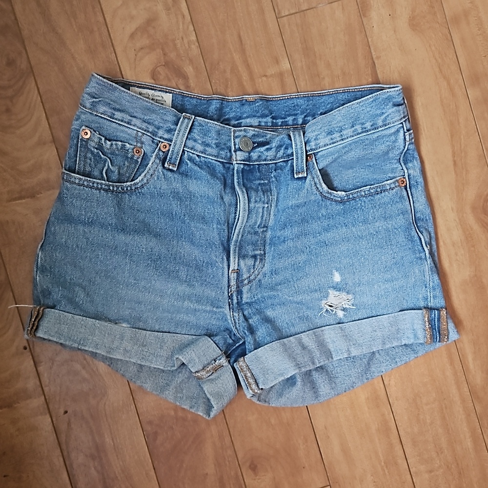 Levi's shorts